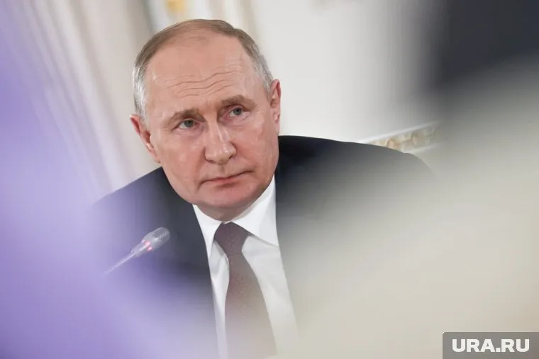 Владимир Путин был в Свердловской области 14 раз