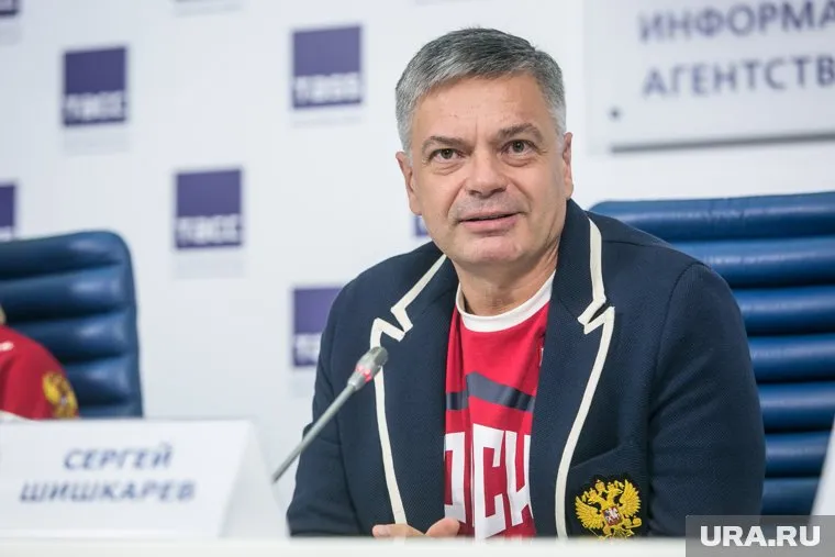 Шишкарев выразил готовность Федерации гандбола поддержать край