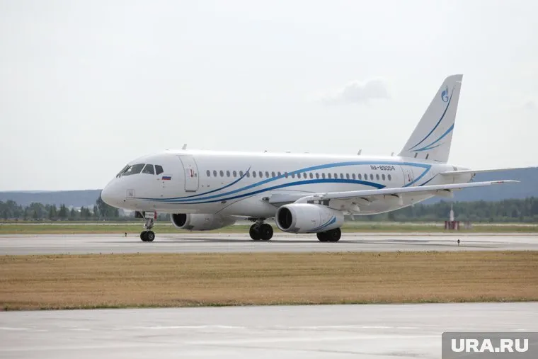 Росавиация составила список из 15 аэропортов для вынужденной посадки захваченного самолета