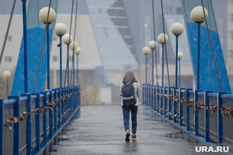 Температура днем опустится до -5 °С