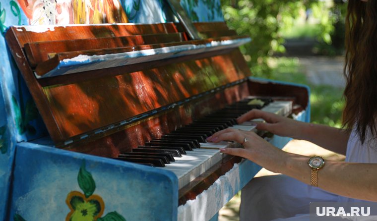 В Перми поставят документальный спектакль про фабрику пианино «Кама»