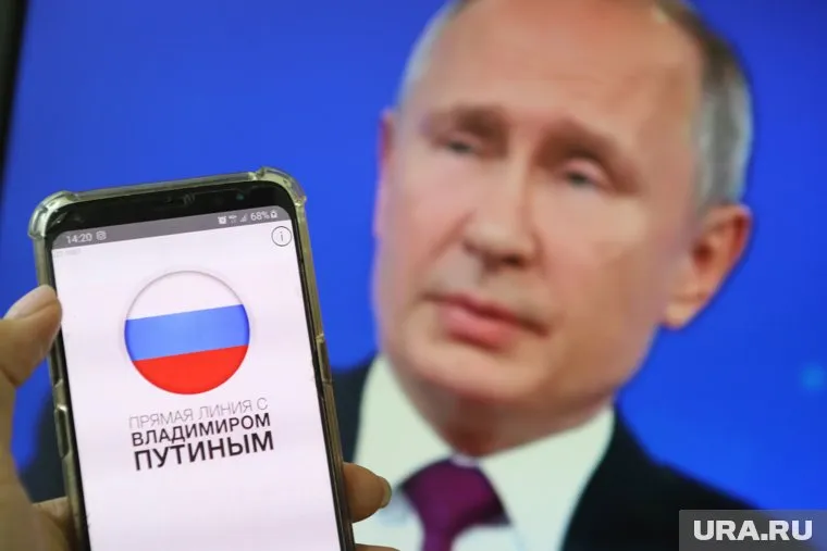 Для прямой линии с Владимиром Путиным россияне активно задают вопросы о бесплатных лекарствах и выборе вакцины