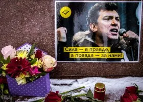 Как в 40 городах России, помимо Москвы, помянули Бориса Немцова