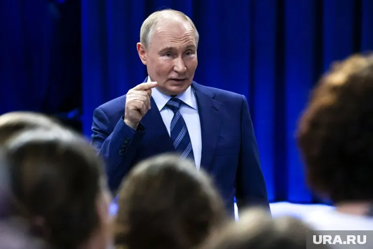 Путин выразил готовность поговорить о будущем освобожденных россиян