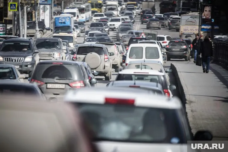 2018 год для жителей Салехарда запомнится стоянием в пробках