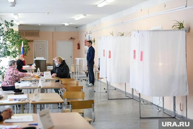 Выборы свердловского губернатора намечены на 11 сентября