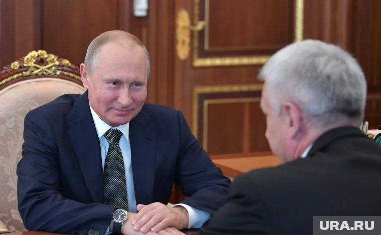 Владимир Путин назначил в понедельник двух глав регионов. На очереди — Тюменская область и Ямал