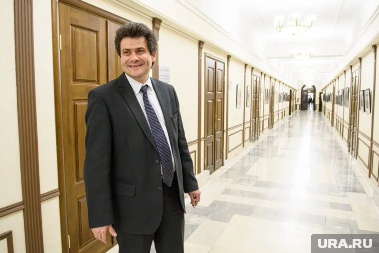 В окружении Высокинского рассказывают, что это первый его отпуск за последние два года