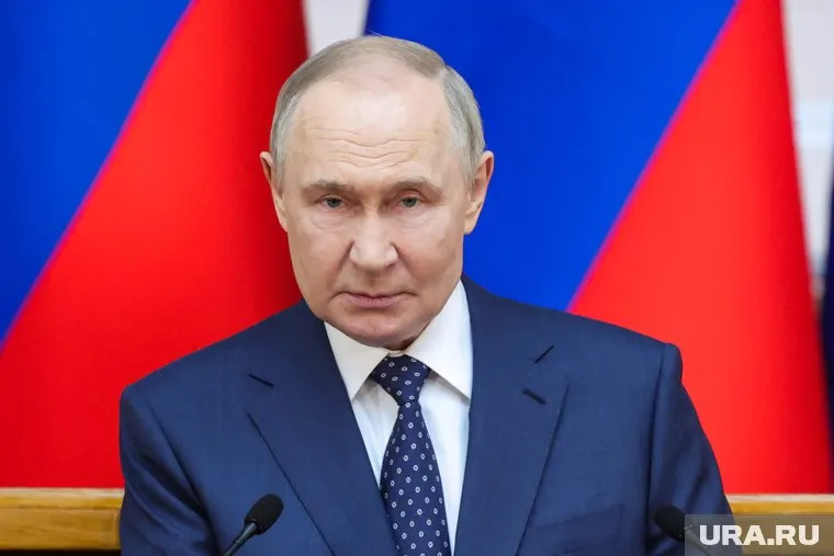 Путин заявил, что в распоряжении ВС РФ появился первый "Орешник"