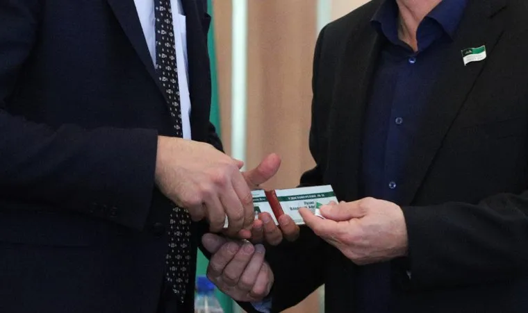 Выборы сорвались из-за того, что кандидат в мэры Жуковский получил депутатский мандат