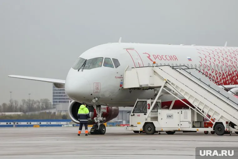 В Пулково задержали 11 рейсов