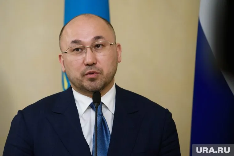 Казахстанский посол в РФ Даурен Абаев приехал в Курган