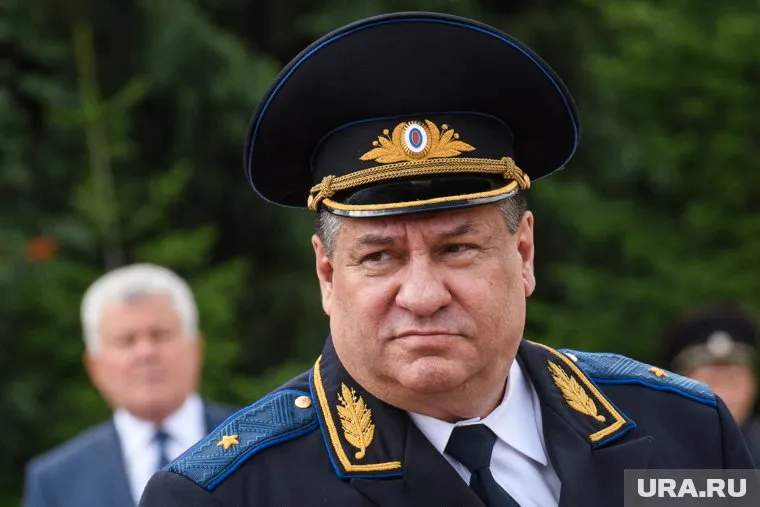 Владимир Миронов возглавляет следственное управление с 2002 года