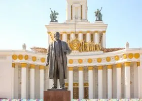 Выставка «Россия» на ВДНХ сорвала открытие пермского фестиваля «Просвет»