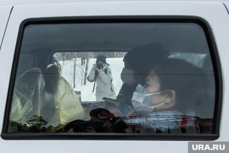 Психологи рекомендуют критически относиться к всеобщей панике