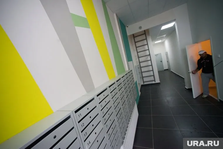 Чтобы отомстить жителям 15-этажного дома управляющая компания отключила лифты