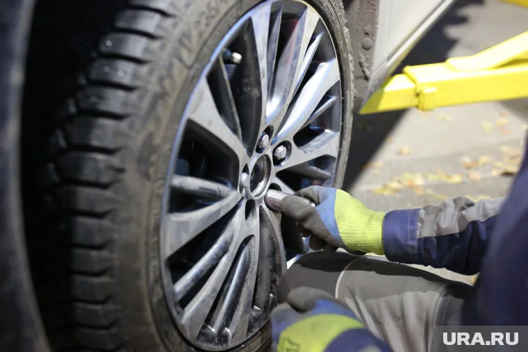Цены на шиномонтаж доходят до 4 000 рублей