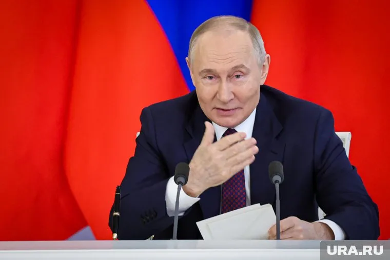 Путин напугал модератора беседы