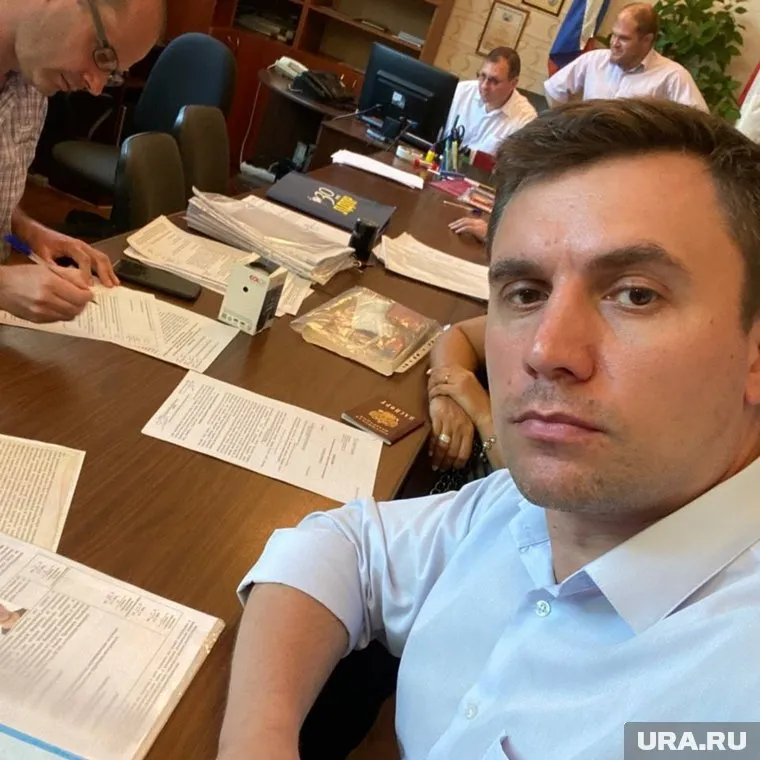 Кандидат в Госдуму от КПРФ Николай Бондаренко сообщил о вызове в полицию по делу об экстремизме