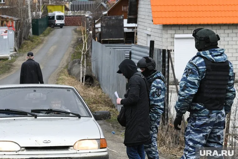Оперативники продолжают работать в СНТ «Ручеек»
