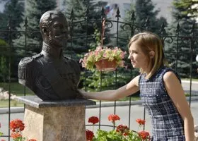 Почему никто не может остановить Поклонскую