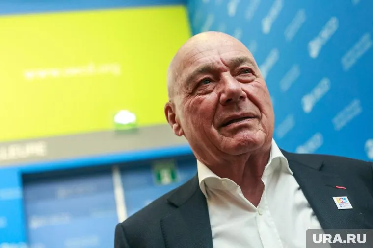 Владимир Познер обвинил православие в бедах россиян