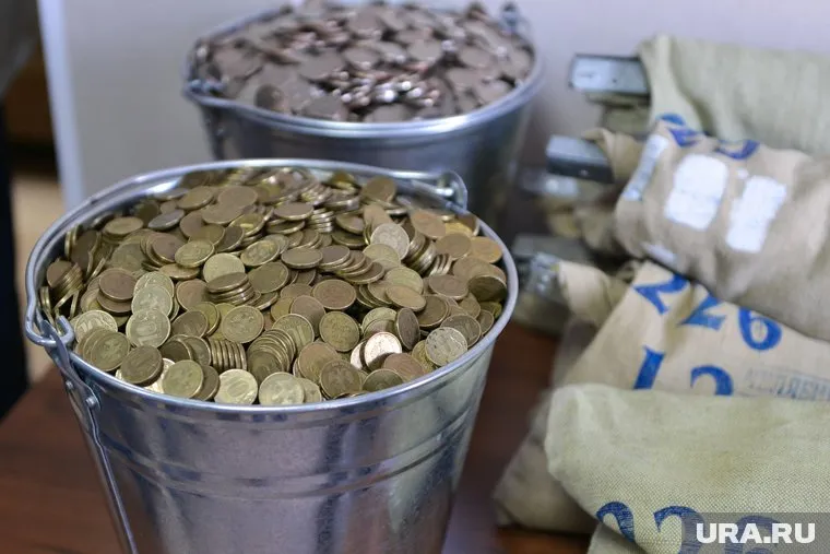 В Госдуме предлагают освободить от налога тех, кто получает зарплату ниже двух МРОТ