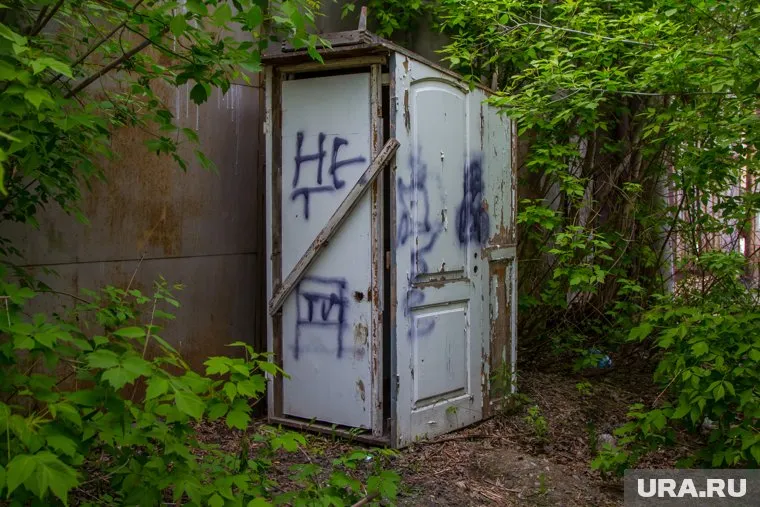 В Зауралье до сих пор есть школы, которые не оборудованы «теплыми туалетами»