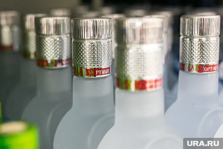 Бутлегеры стали использовать метанол в производстве после того, как в 2019 году был введен контроль над этанолом, отметил Олег Ким