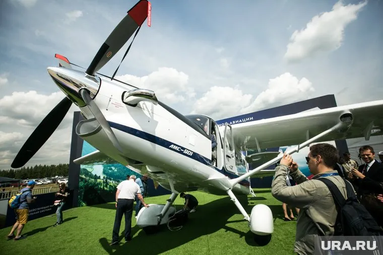 Данную модель должны производить на замену советских кукурузников «Ан-2»