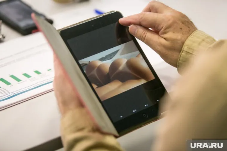 На портале госзакупок время от времени появляются странные документы