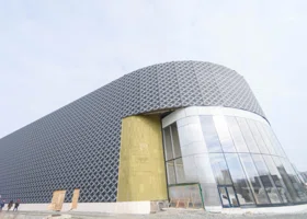 Руферы залезли в самый большой ТРЦ Екатеринбурга