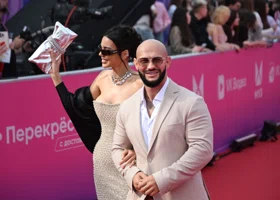 «Меня не любили просто так»: в чем кроется причина развода Оксаны Самойловой и Джигана