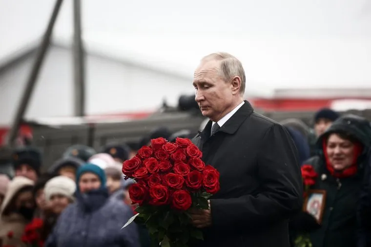 Памятные мероприятия в Пскове ко дню 20-ти летия подвига 6 роты 104 гвардейского парашютно-десантного полка. Псков