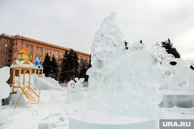 Проект ледового городка уже разработан, воплотить его в жизнь предстоит скульпторам и художникам