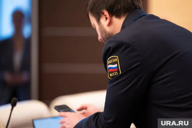 ФССП РФ продолжает осуществлять  решения суда против Алексея Хотина