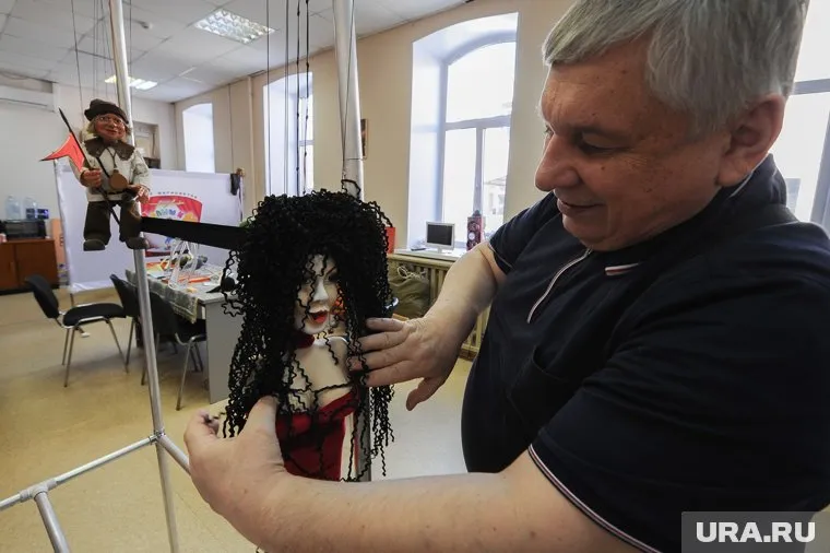 Токий не исключает, что поставит пьесу о челябинской политике