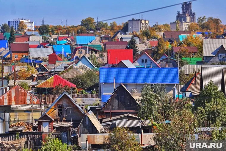 В Югре жители продают некоторые дачные участки по 100 тысяч рублей