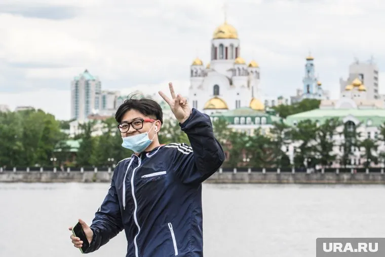 В России тысячи людей ежедневно заболевают коронавирусом