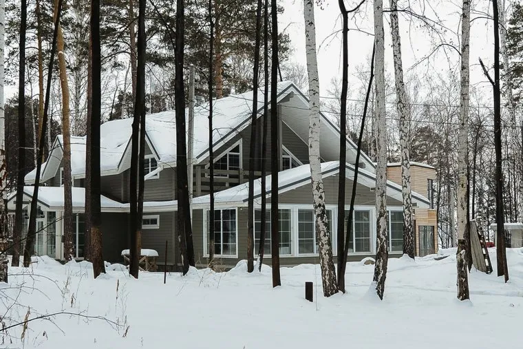 Дачи челябинских ВИП на озере Увильды, которые требует снести прокуратура. Аргаяшский район, Челябинская область, коттедж, дом в лесу