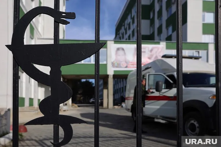 В результате нападения погибли три человека, еще четверо ранены