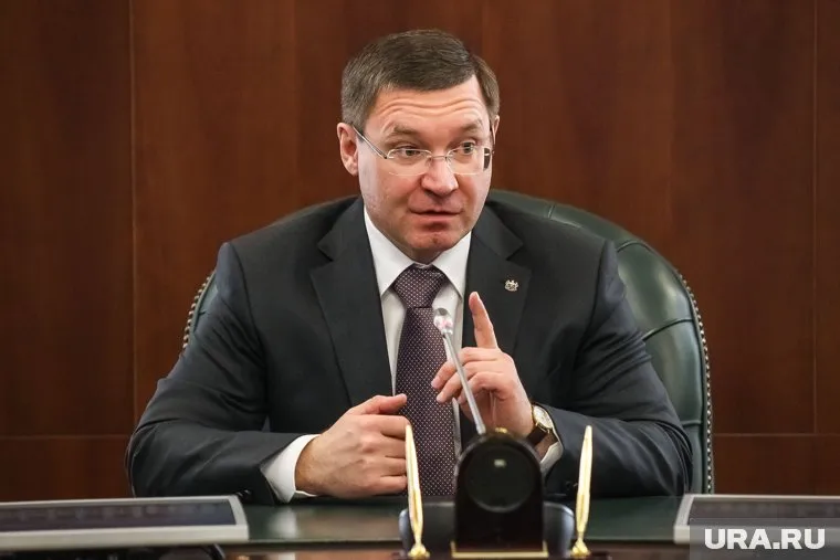 Владимир Якушев в 2016 году заработал на 3 млн рублей больше