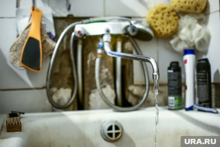 В поселке Новоберезовский горячей воды нет с 16 мая