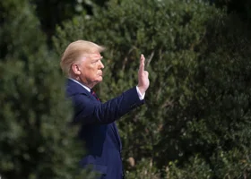 Трампу запретили баллотироваться на третий срок