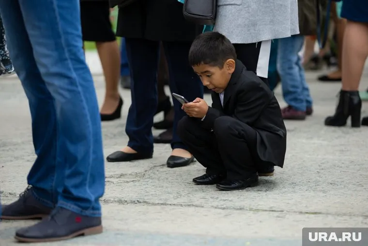 После активации приложения гаджет начал издавать противный звук