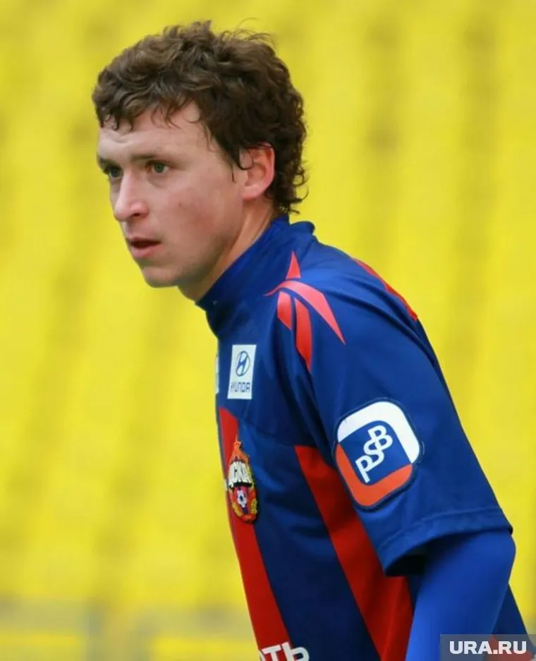 Футболист уже ходит в спортзал с новым соседом