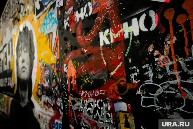 Группа выступила у Театра-Театра