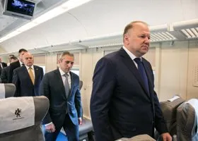 У подчиненных Моора забрали смартфоны по поручению полпреда