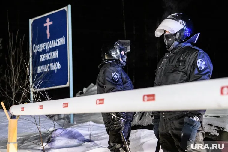 Силовики ищут подозреваемого в убийствве священника