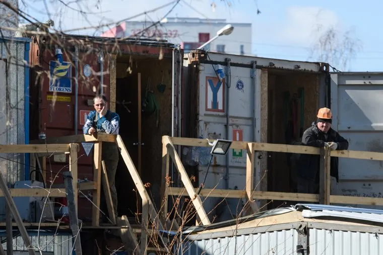 Последствия пожара на улице Омская, 91. Екатеринбург